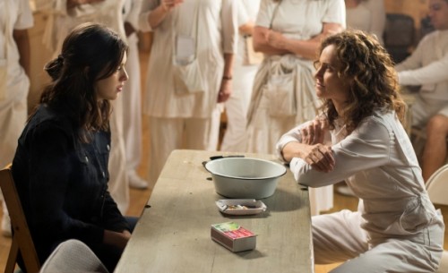 margaret-qualley-amy-brenneman
